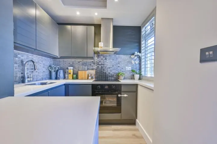 Wellesley Court, Maida Vale, London, W9