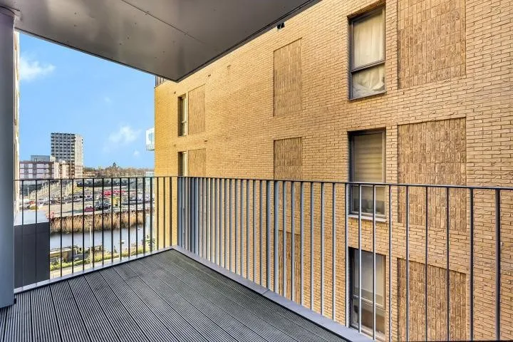 Grattan Court, Anderson Square, London, E3