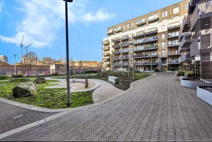 Grattan Court, Anderson Square, London, E3