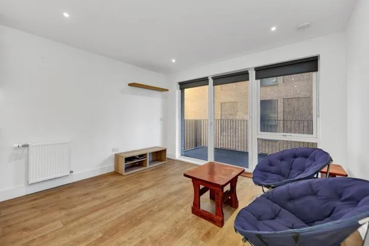 Grattan Court, Anderson Square, London, E3