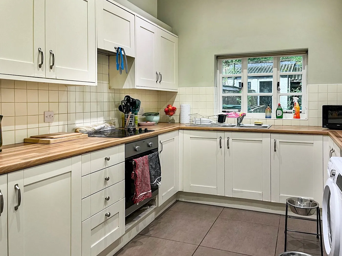 2 Vale Royal Lock Cottage, Davenham, Northwich, CW8 2BB