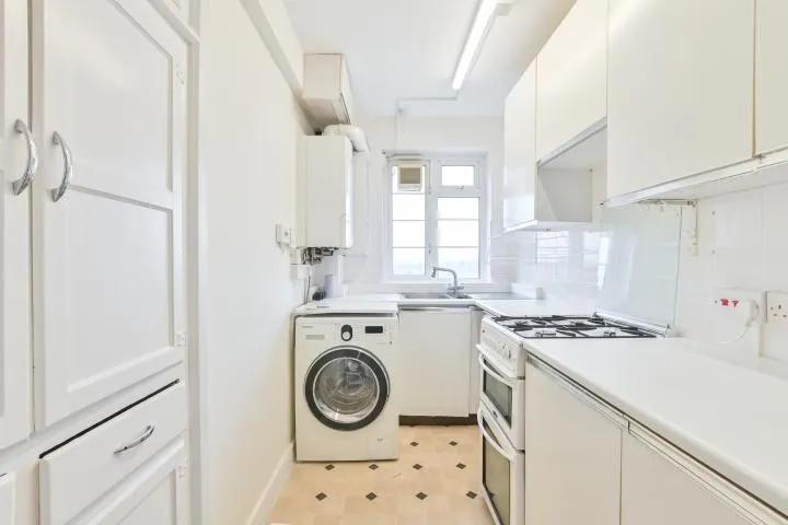 Ashford Court, Ashford Road, London, NW2