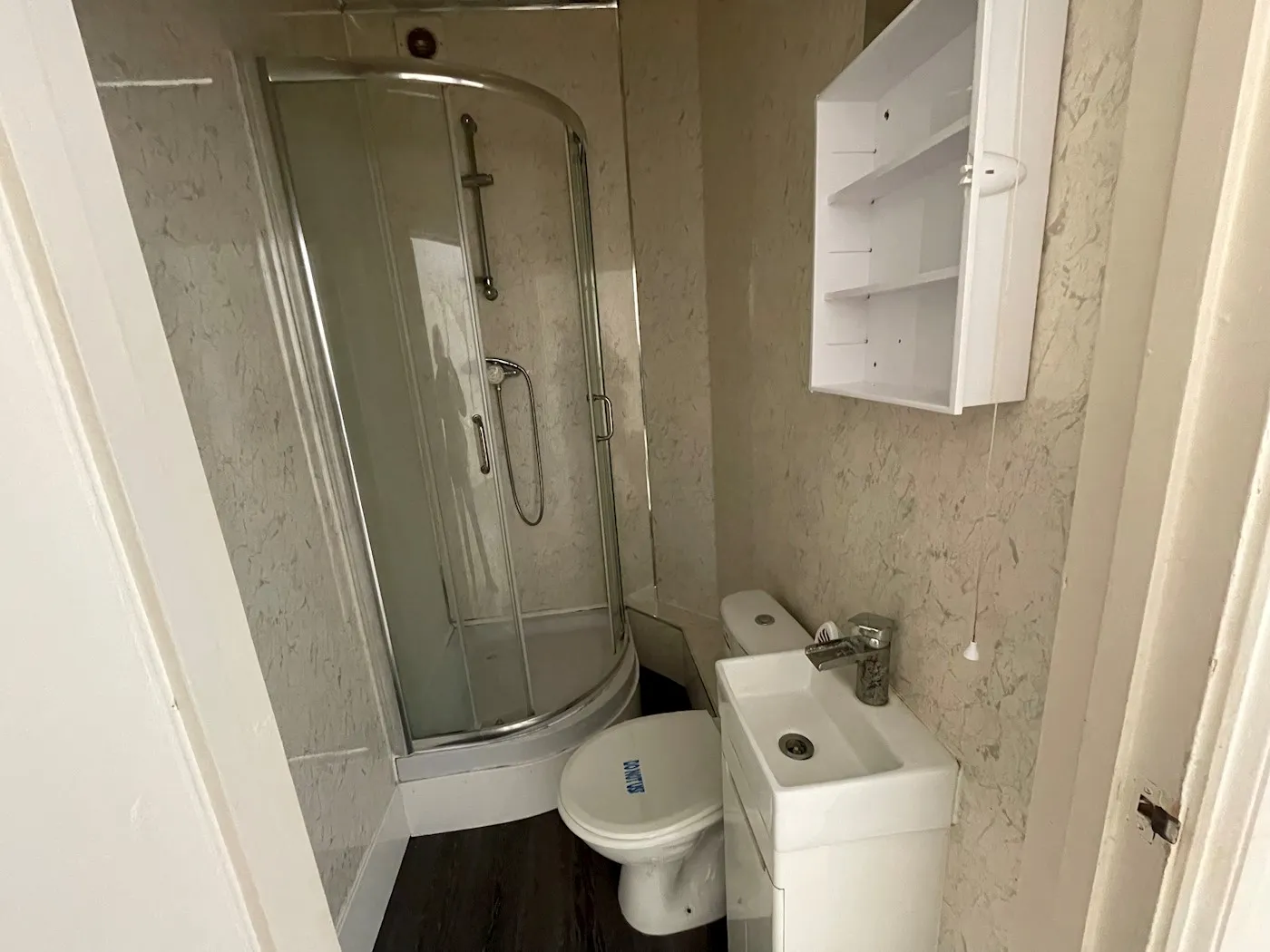 Flat 2, 27 Biscot Road, Luton, LU3 1AH