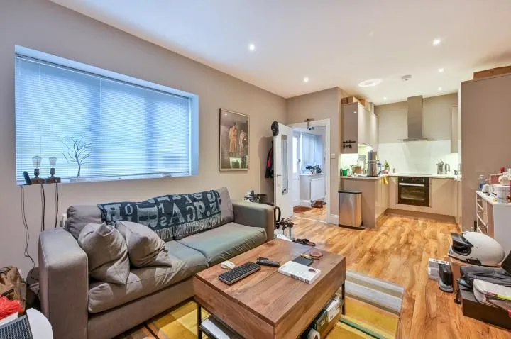 Mews Cottage, Gladstone Road, Kingston, KT1