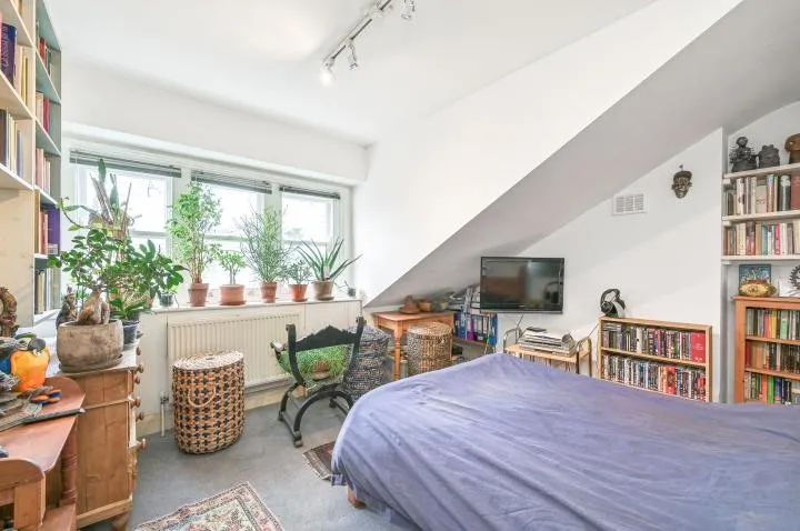 Upper Park Road, Belsize Park, NW3