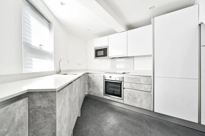 Dawes Road, London, SW6