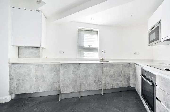 Dawes Road, London, SW6
