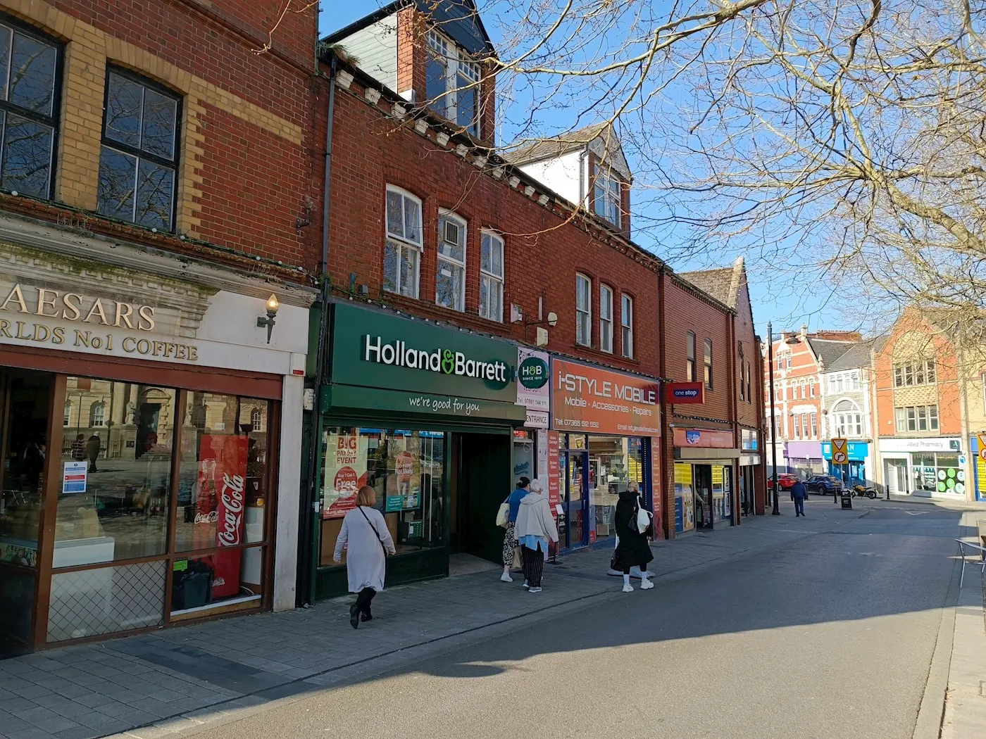 132 Holton Road, Barry, CF63 4HH