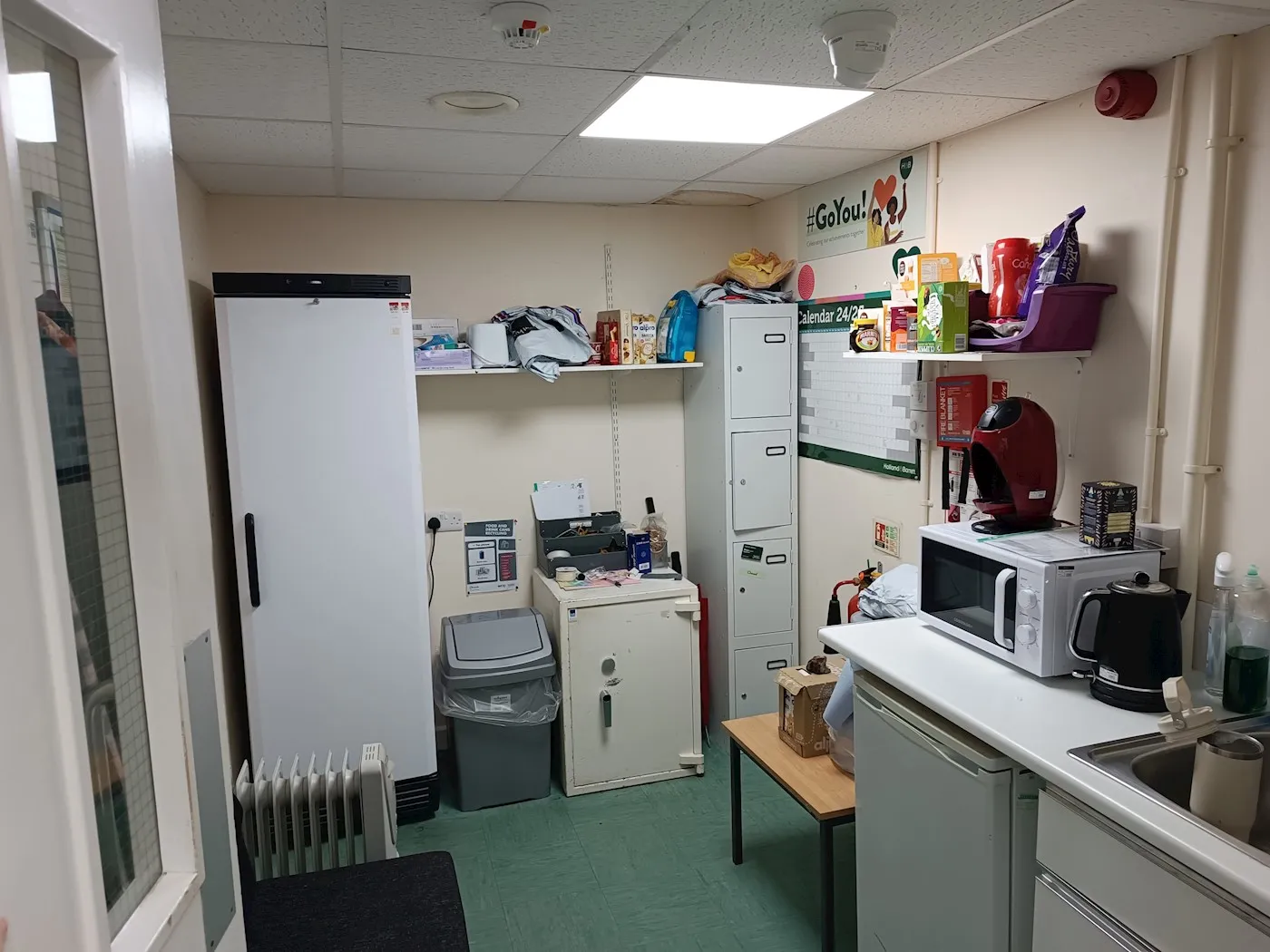 132 Holton Road, Barry, CF63 4HH