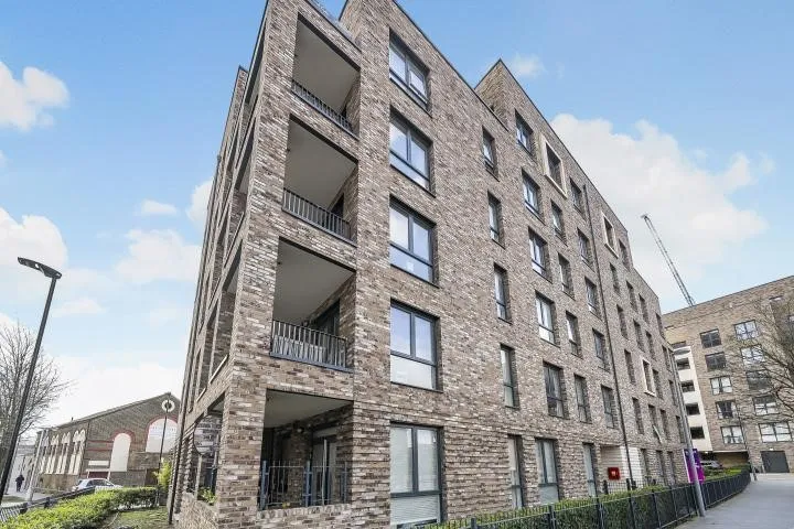 Troubridge Square, Walthamstow, Greater London, E17