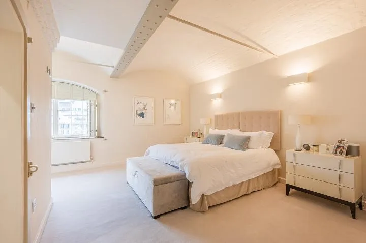 Ivory House, East Smithfield, London, E1W