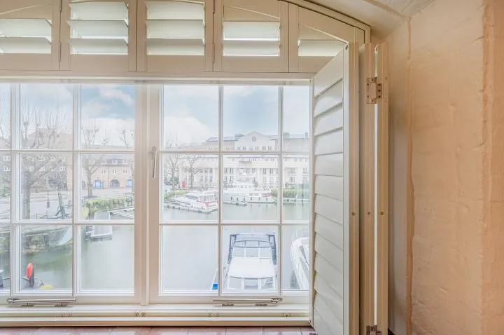 Ivory House, East Smithfield, London, E1W