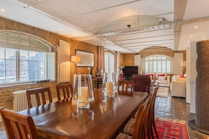 Ivory House, East Smithfield, London, E1W