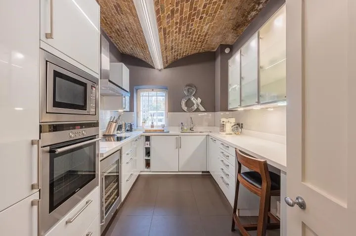 Ivory House, East Smithfield, London, E1W