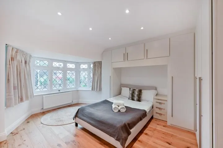 Tudor Drive, Kingston upon Thames, KT2