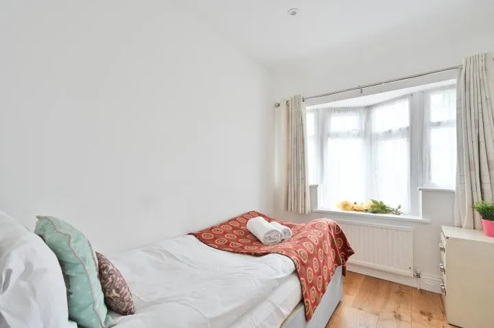 Tudor Drive, Kingston upon Thames, KT2