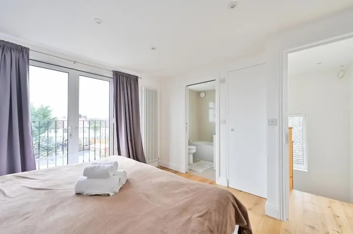 Tudor Drive, Kingston upon Thames, KT2