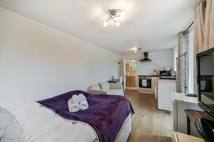 Tudor Drive, Kingston upon Thames, KT2