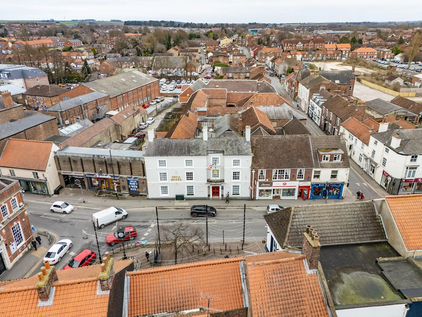 Bell & Spa Hotel, 46 Market Place, Driffield, YO25 6AN
