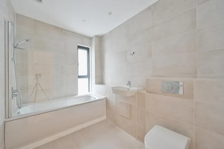 Ironbridge Mews, London, E15