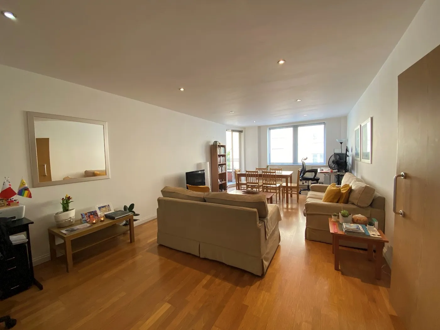 Flat 5, Regatta Point, 1 Manilla Street, London, E14 8JZ