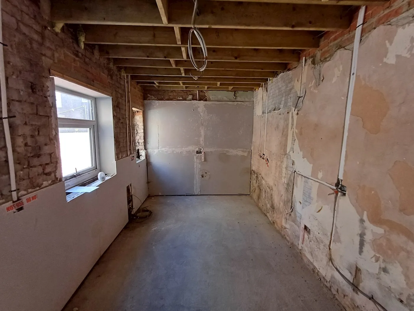 8 Station Avenue South, Fencehouses, Houghton le Spring, DH4 6HW