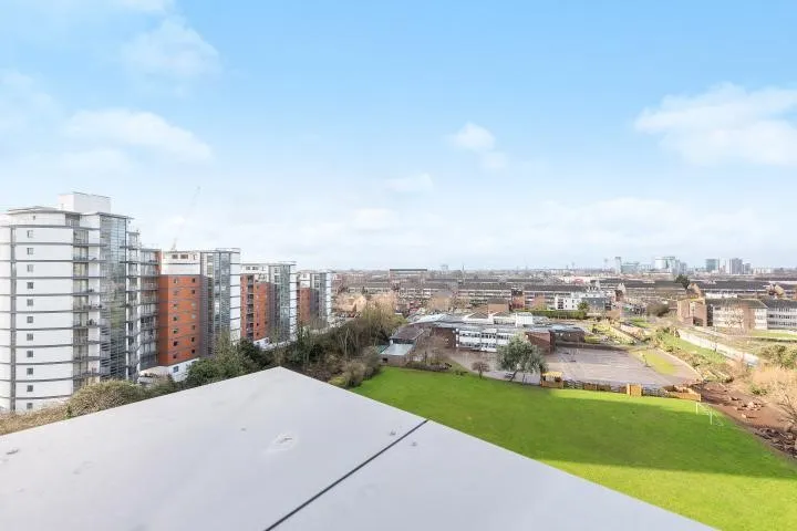 Pump House Crescent, Brentford, TW8