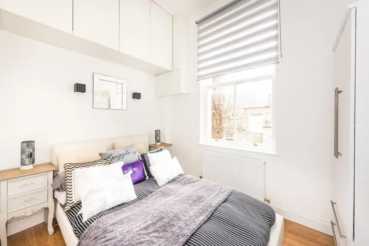 Alderney Street, London, SW1V