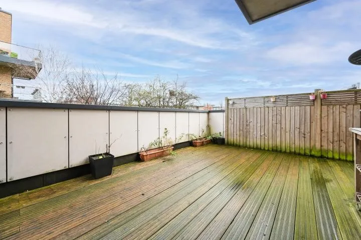 Thornbury Way, London, E17