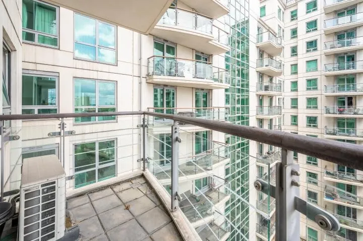 Flagstaff House, St George Wharf, London SW8