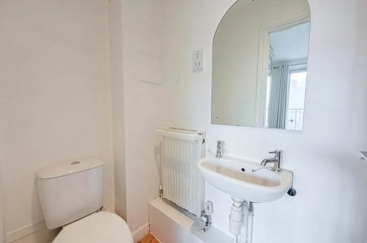 Island Row, London, E14