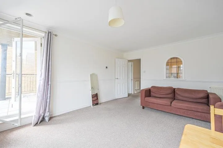 Island Row, London, E14