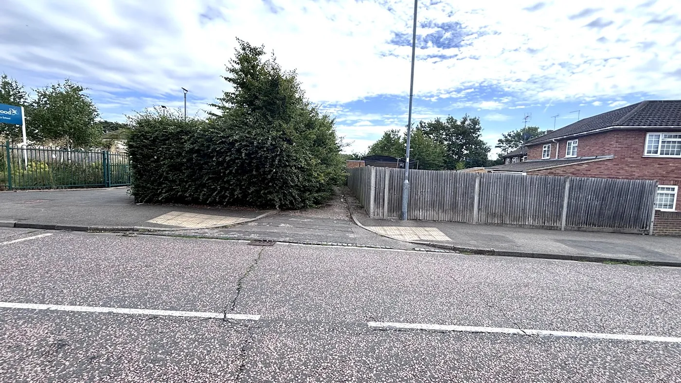 Garage Compound at Long Readings Lane, Slough, SL2 1QE