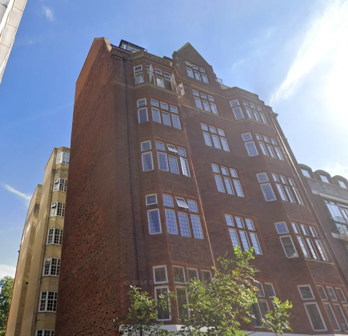 Roof Space, 24-28 Queen Court, Queen Square, London, WC1N 3BB