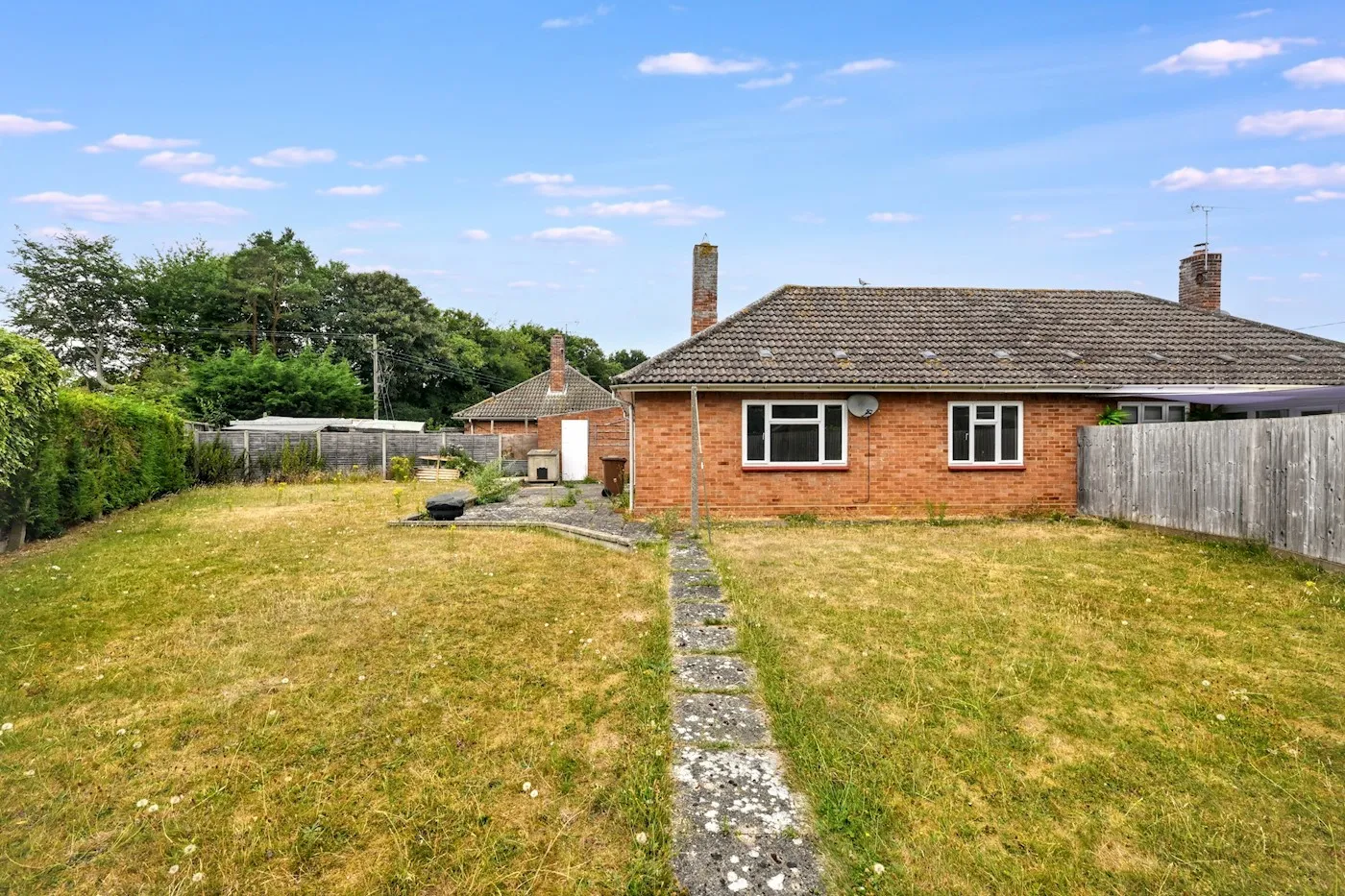 26 Highwood Road, Gazeley, Newmarket, CB8 8RJ