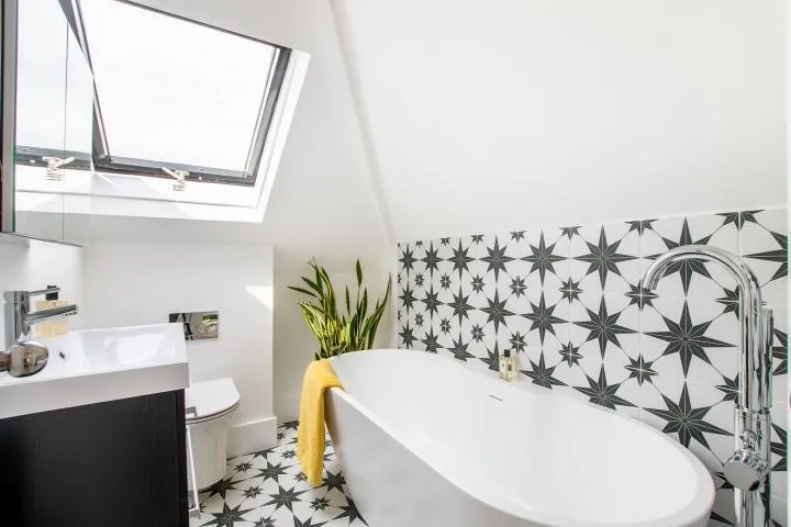 Springwell Avenue, London, NW10