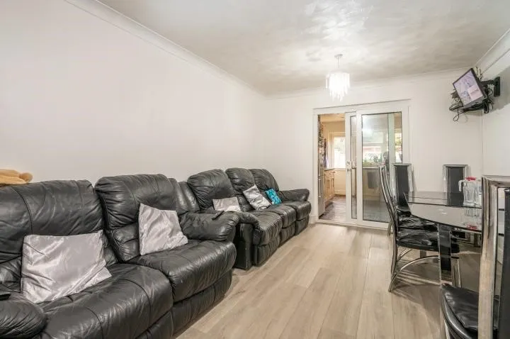 Salisbury Road, London, E17
