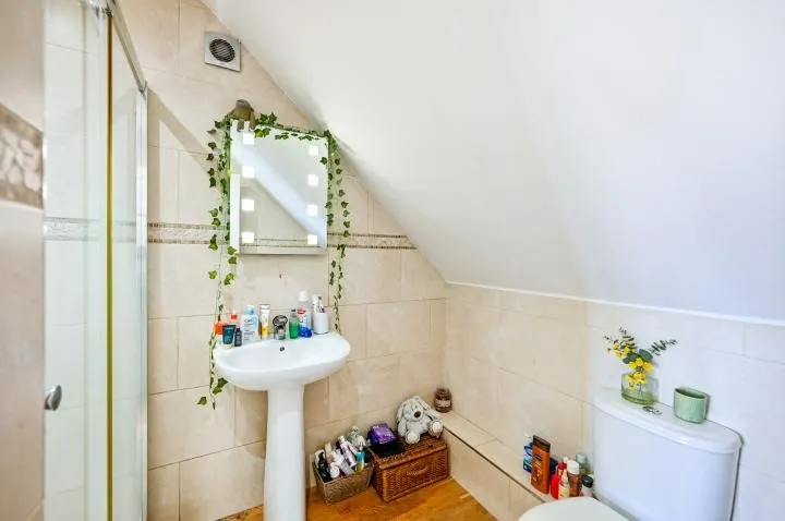 Huntercombe Lane South, Maidenhead, Berkshire, SL6