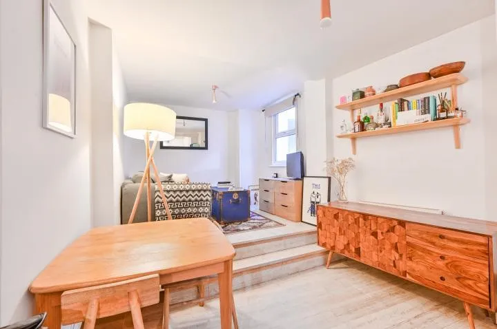 Flat 7, 114 Peckham High Street, London, SE15