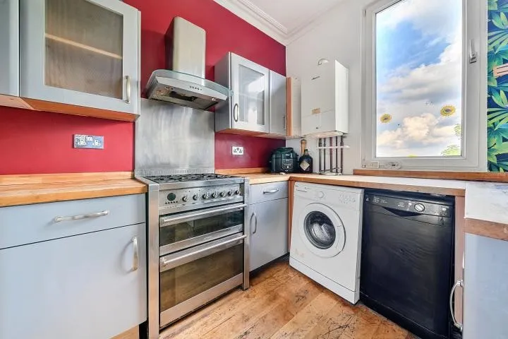 Ravensbourne Park, London, SE6