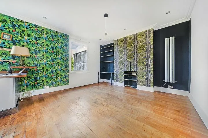 Ravensbourne Park, London, SE6