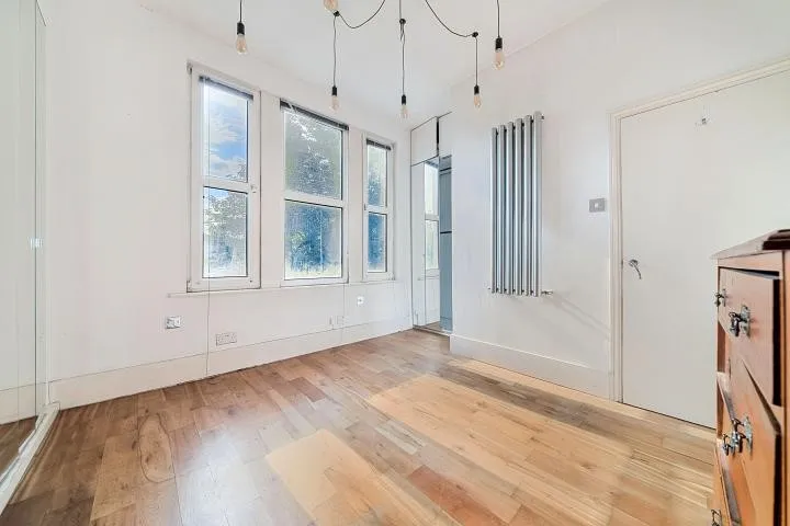 Ravensbourne Park, London, SE6