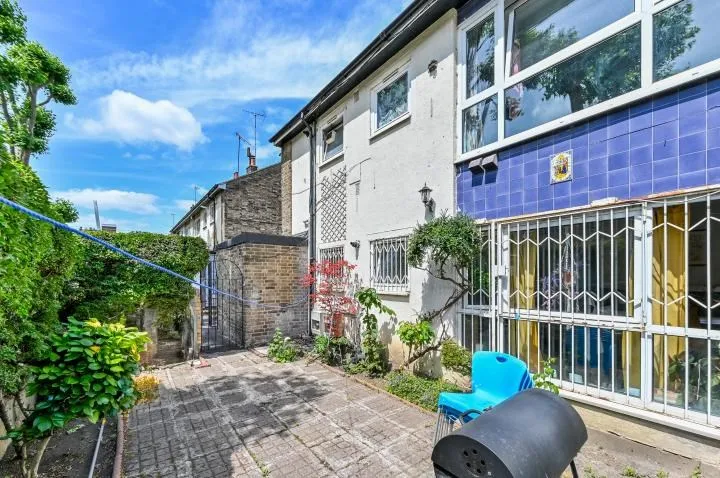Somerford Grove Estate, London, N16