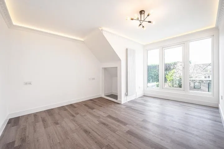 Purley Avenue, London, NW2