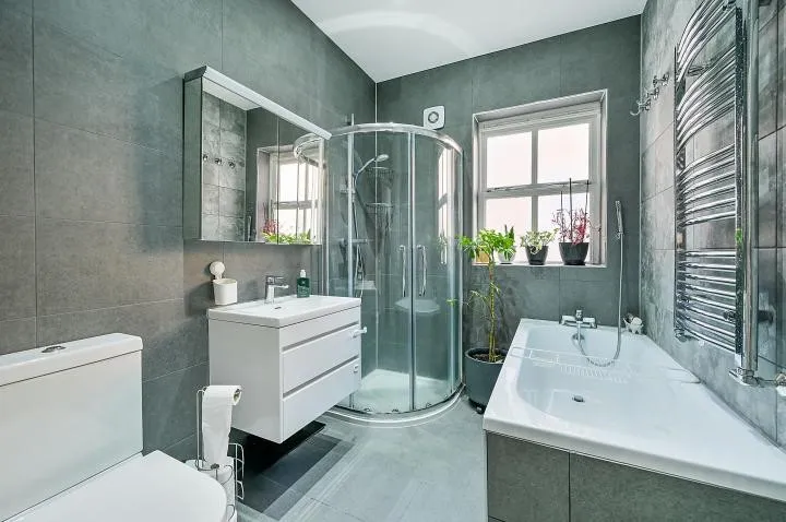 Freeland Road, London, W5