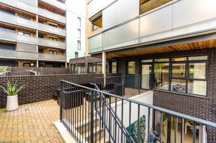 Palmerston Road, London, W3