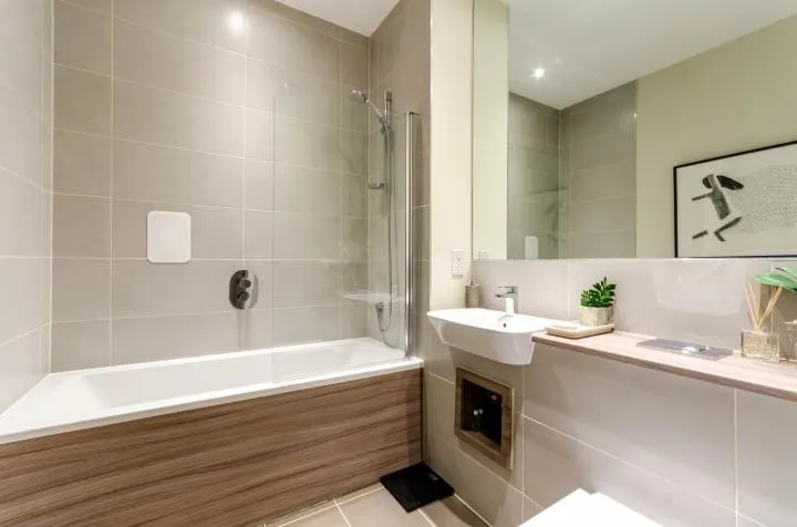Palmerston Road, London, W3