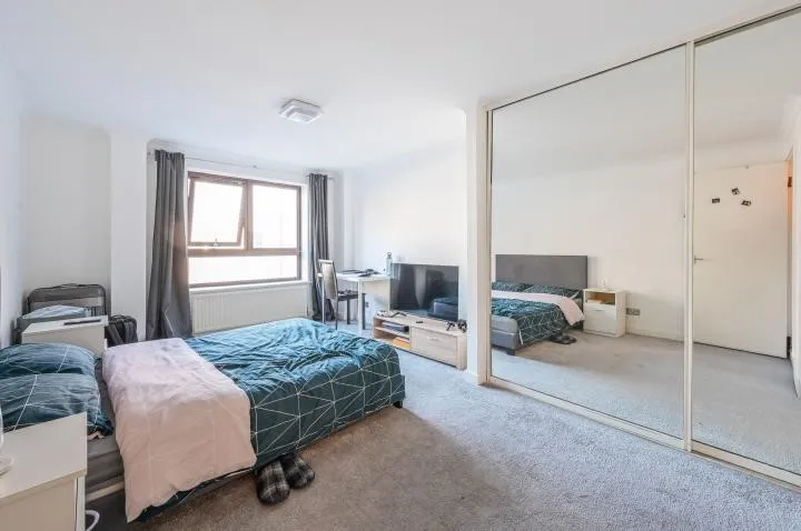 Free Trade Wharf, The Highway, London, E1W