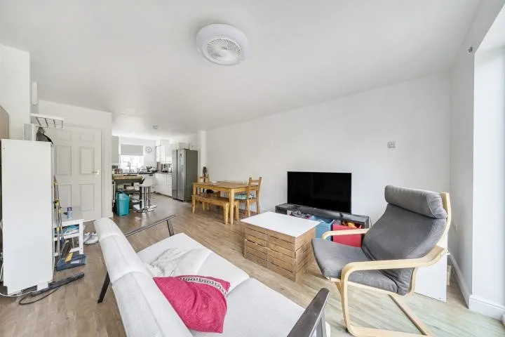 Blakes Road, London, SE15