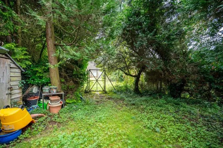Tattie Bogle, Send Hill, Woking, Surrey, GU23